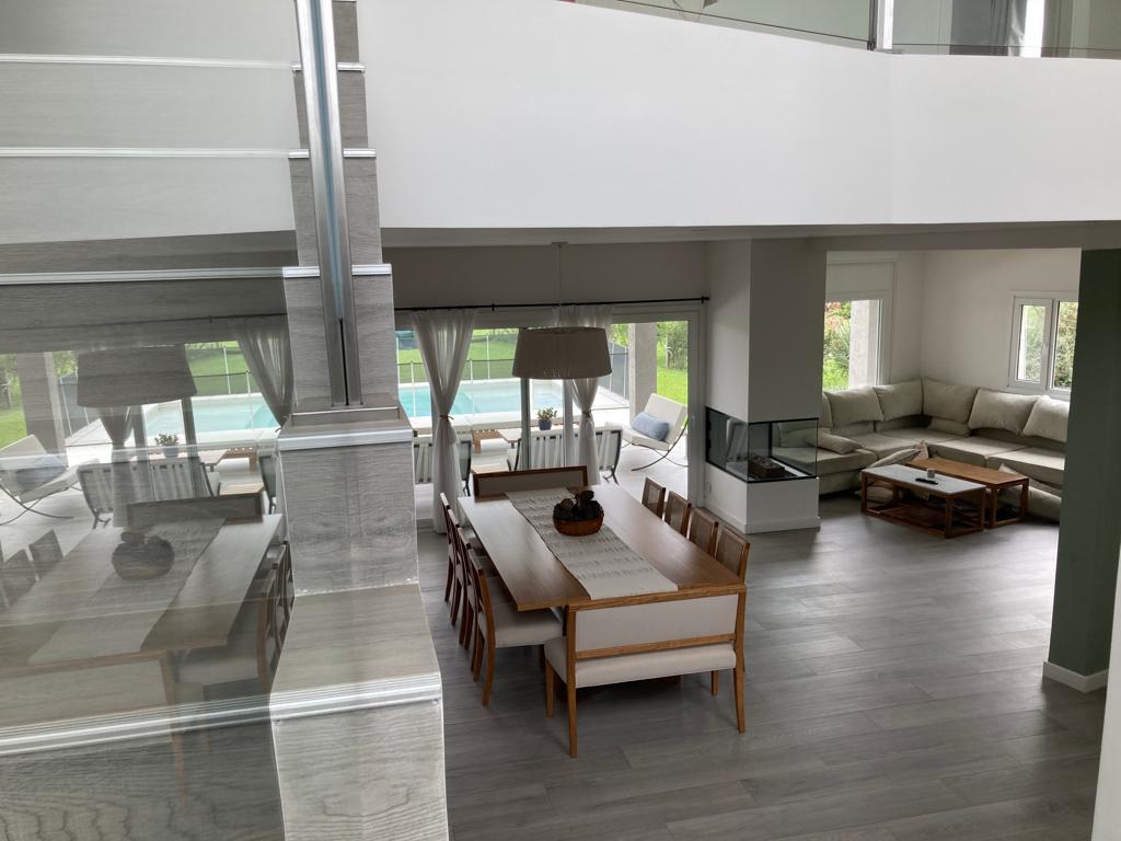 Casa en Venta en Terralagos Barrio Privado Canning Ezeiza