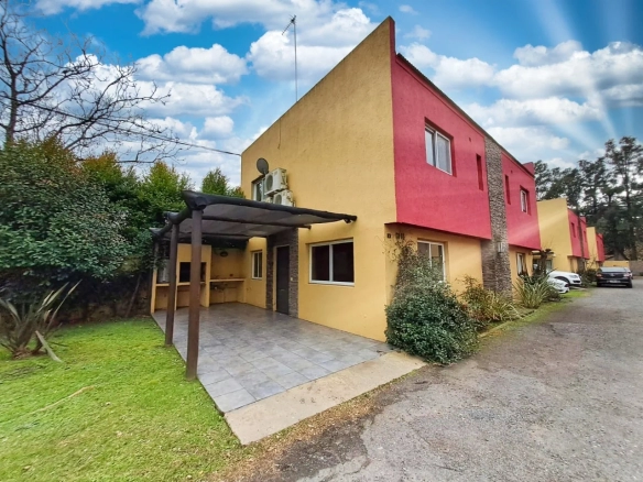 Venta de Duplex en Canning Ezeiza 3 ambientes escriturable con parrilla y cochera complejo Los Ceibos