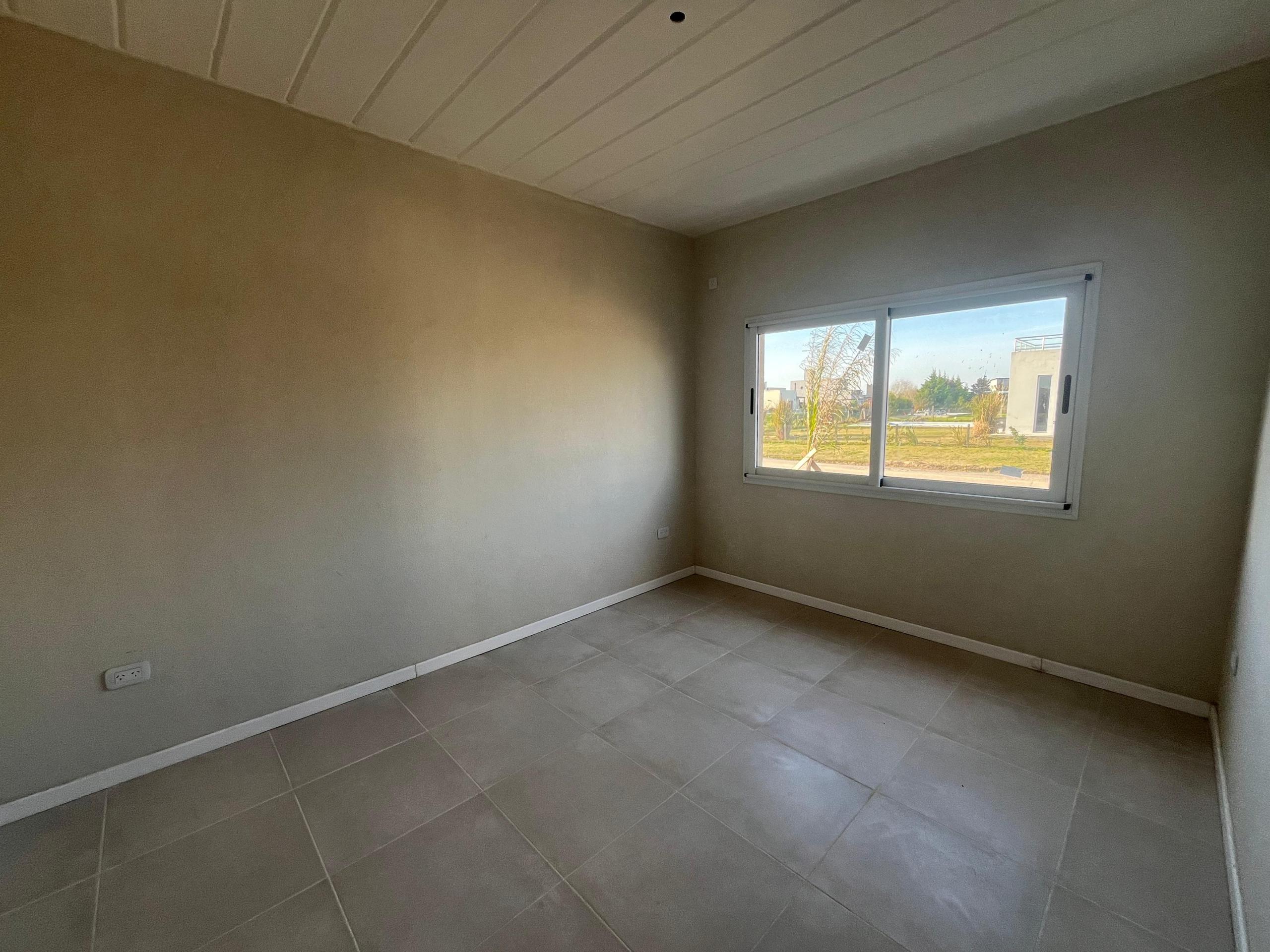 WhatsApp Image 2025-08-14 at 15.54.47