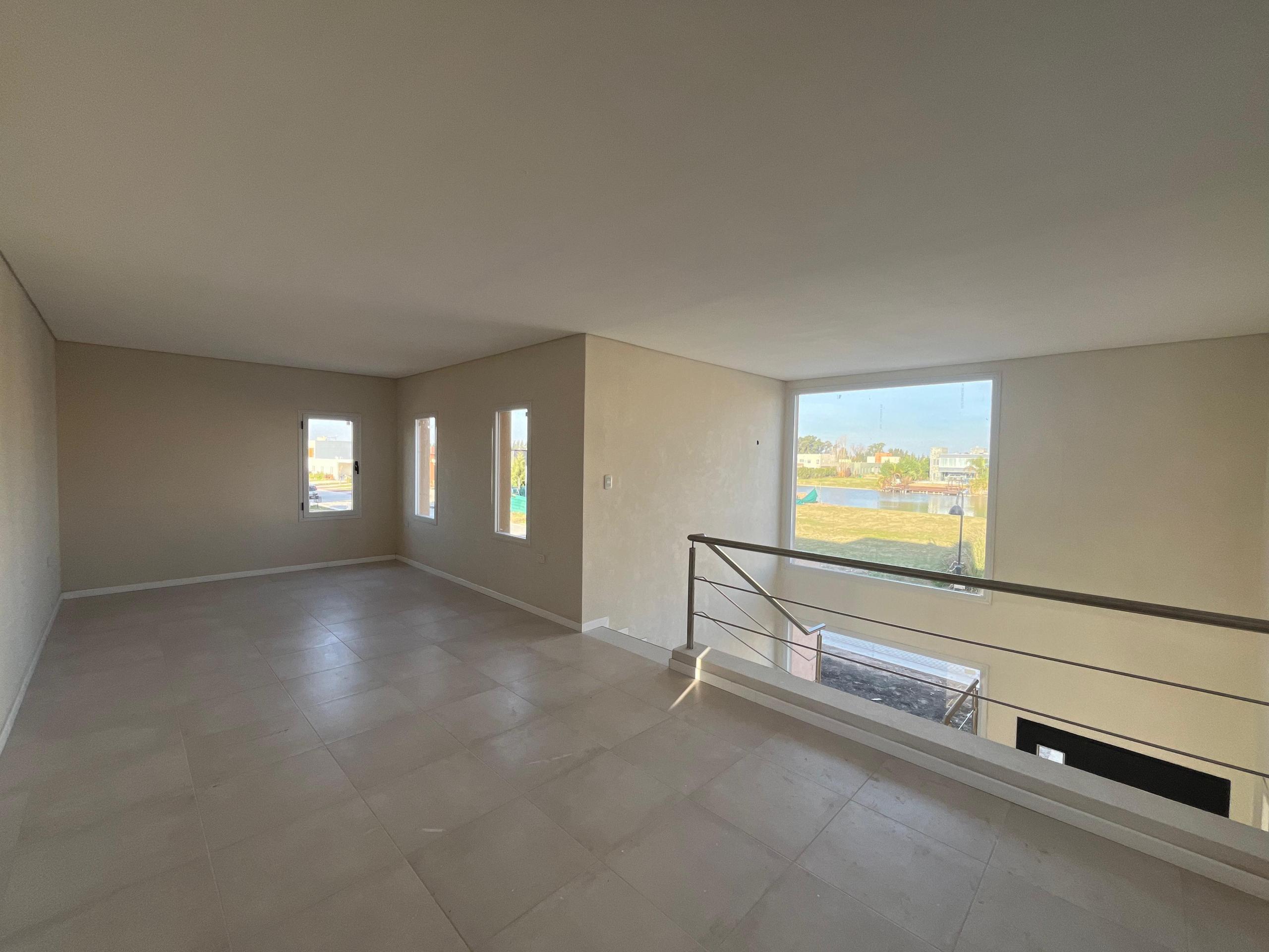 WhatsApp Image 2025-08-14 at 15.56.35