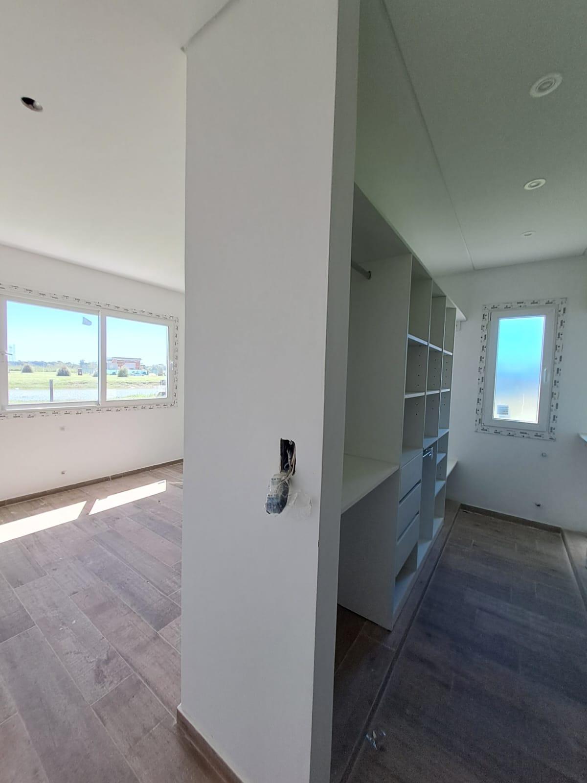 WhatsApp Image 2025-10-07 at 15.05.05 (2)