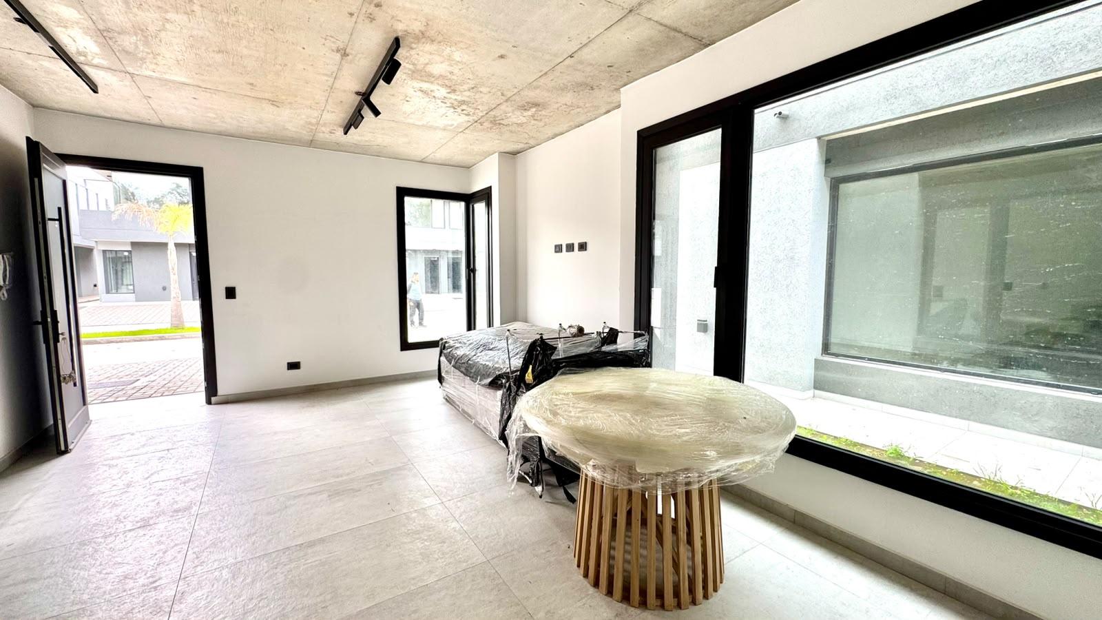 Duplex a estrenar en venta en Canning complejo Zen View II