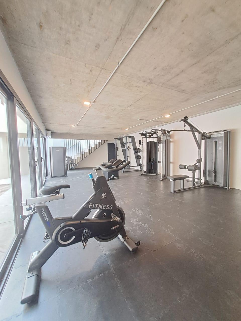Departamento duplex de 2 ambientes con terraza en venta, ubicado en la Torre 5 de complejo Cabral 3300