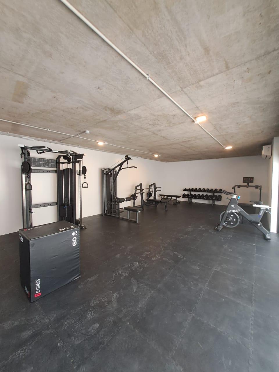 Departamento duplex de 2 ambientes con terraza en venta, ubicado en la Torre 5 de complejo Cabral 3300