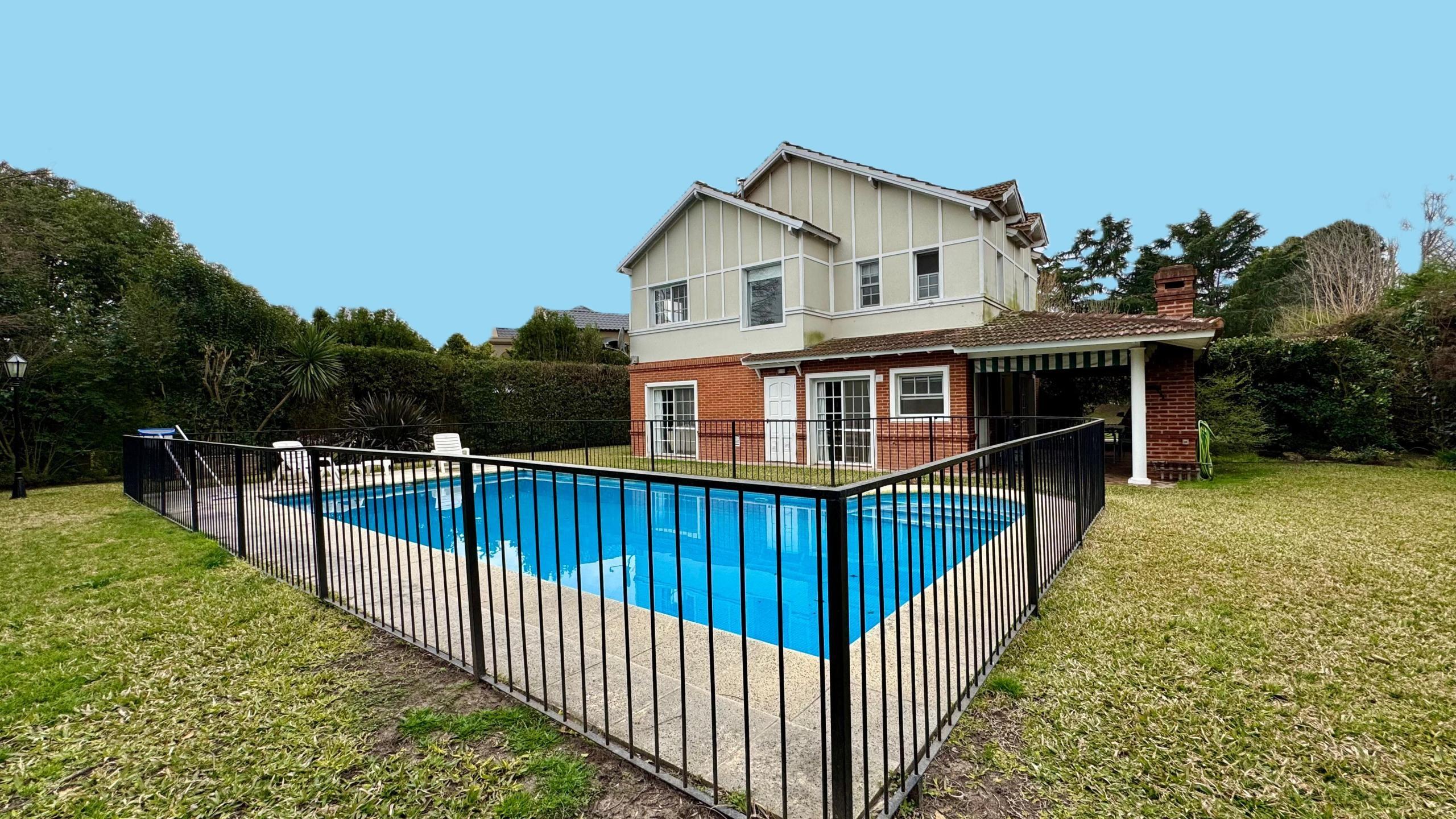 Casa en venta en Solar del Bosque Canning