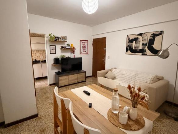 Departamento de 2 Ambientes con cochera en venta en Belgrano calle Conesa al 2500 Capital Federal Apto Crédito