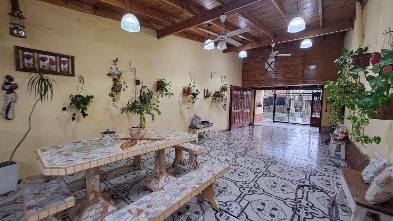 Casa en venta en Ezeiza sobre Berutti al 100