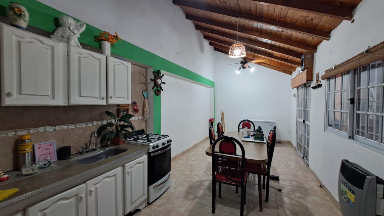 Casa en venta en Ezeiza sobre Berutti al 100