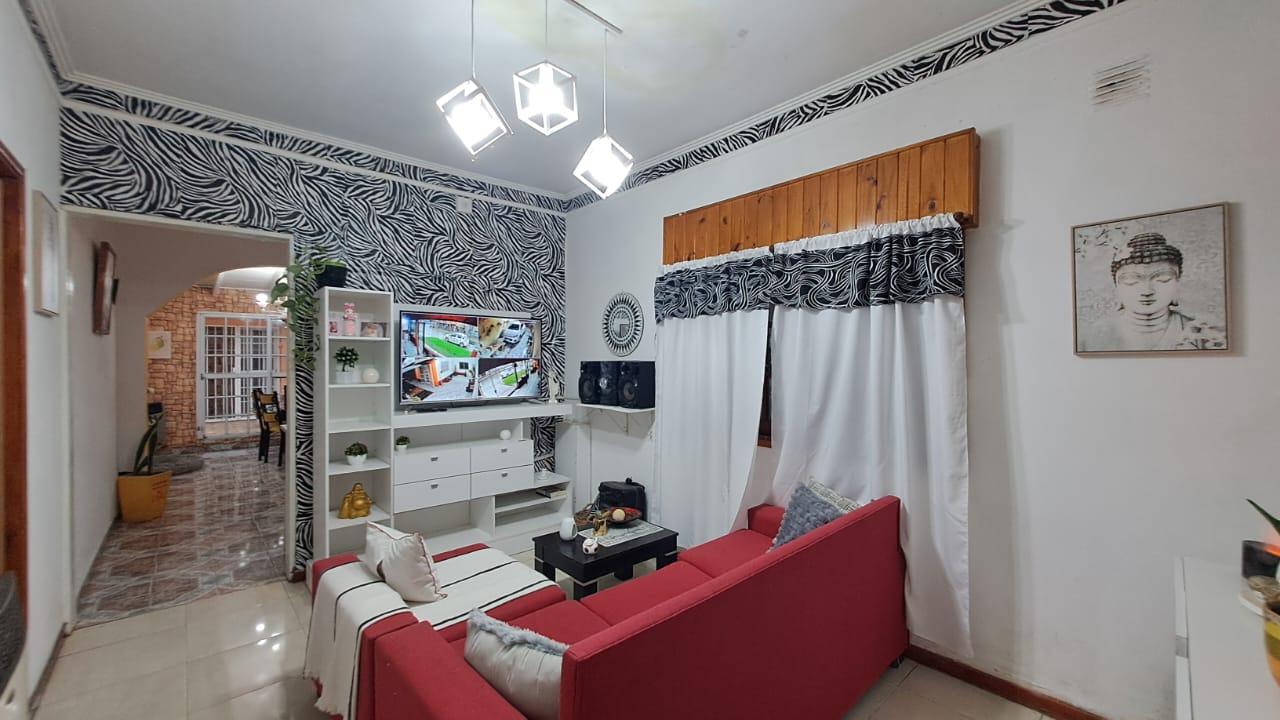 Casa en venta en Ezeiza sobre Berutti al 100
