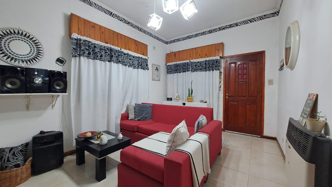 Casa en venta en Ezeiza sobre Berutti al 100