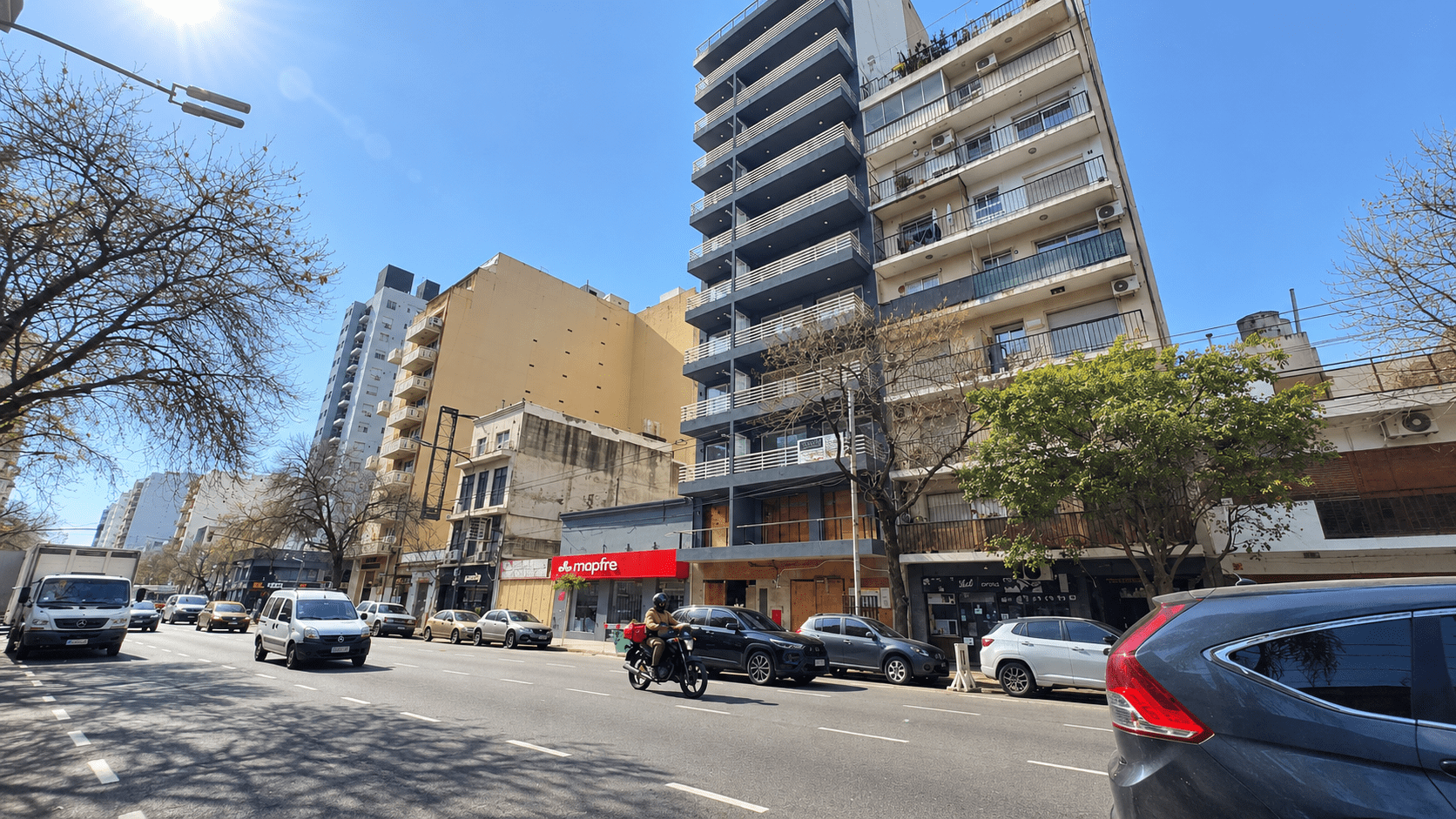 Departamento a la venta de 3 ambientes renovado a nuevo en Caballito Sobre Juan Bautista Alberdi