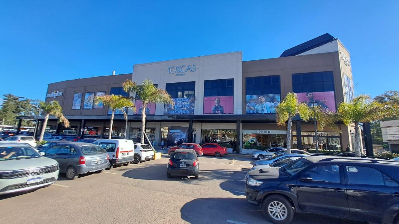 Local en venta en Canning Shopping las Toscas