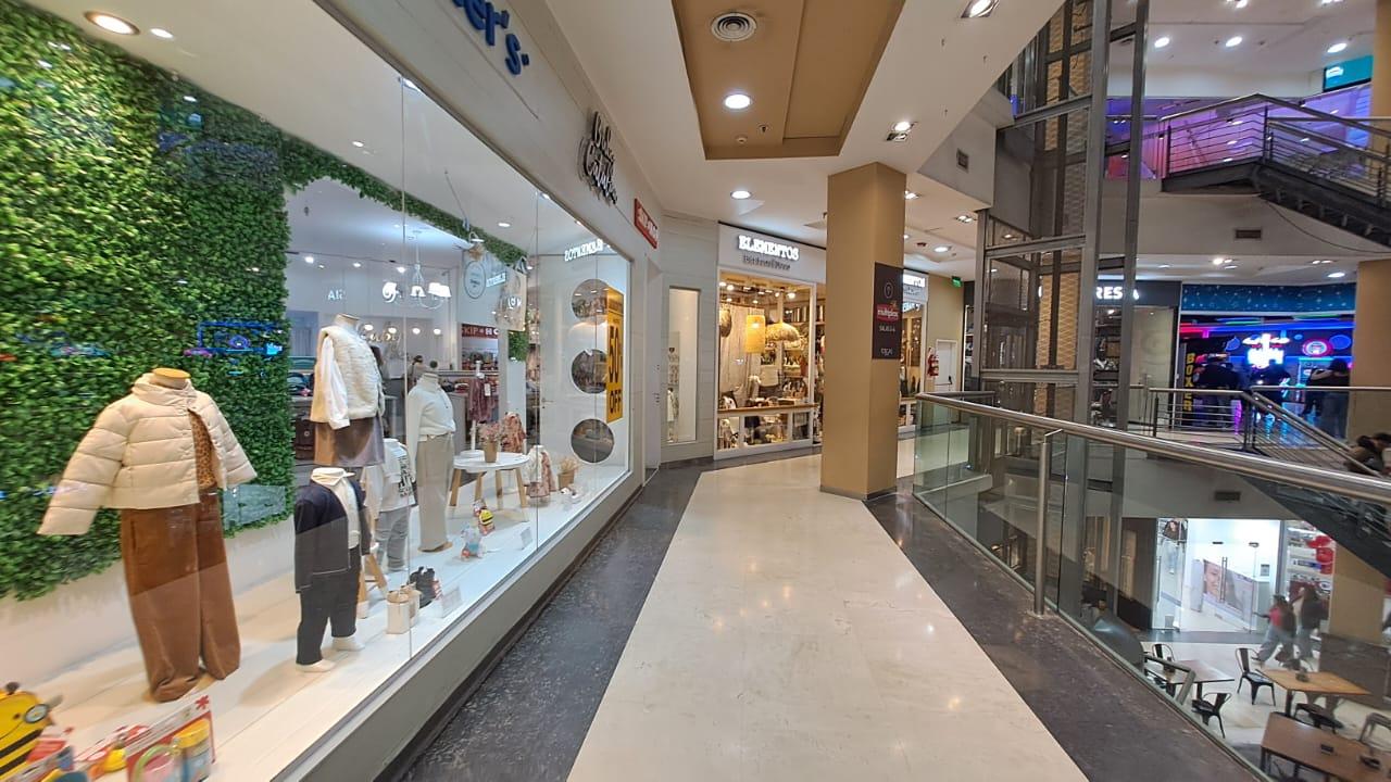 Local en venta en Canning Shopping las Toscas