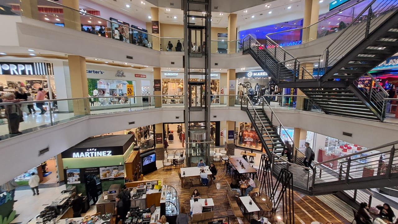 Local en venta en Canning Shopping las Toscas