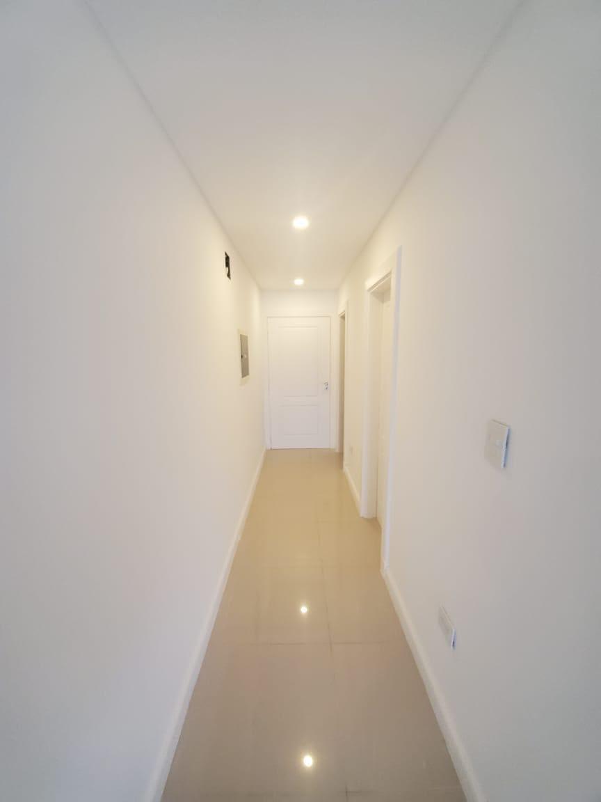 Casa de estilo clásico de 5 ambientes en venta en Saint Thomas Oeste Canning