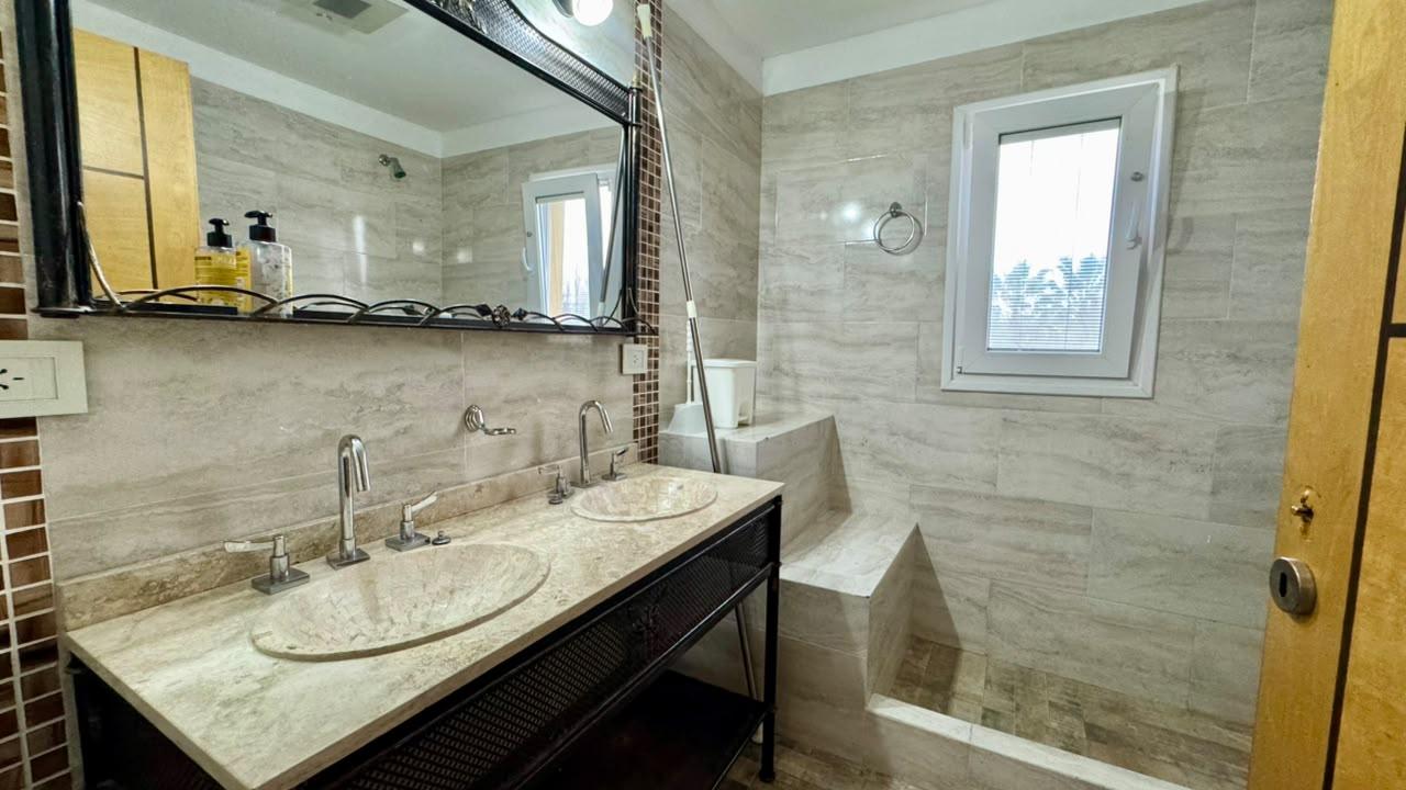 WhatsApp Image 2026-08-06 at 15.53.13 (2) Casa de fin de semana en venta en Fincas de San Vicente Golf