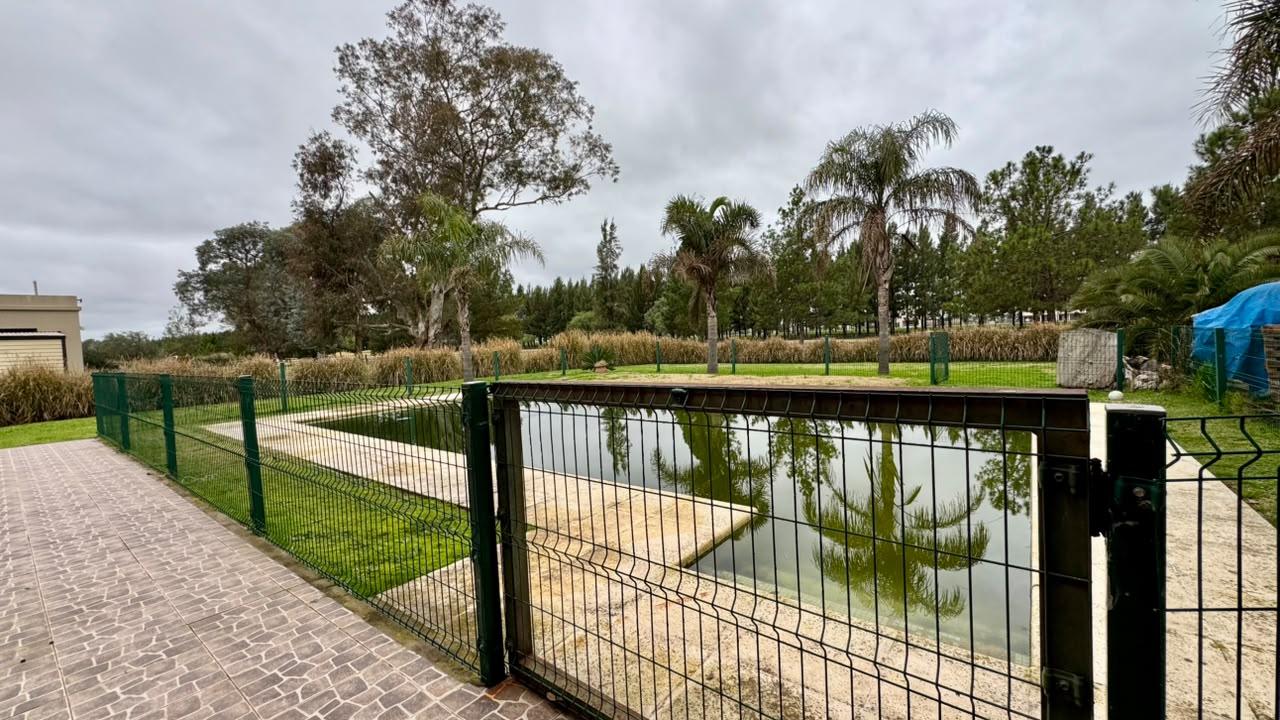 WhatsApp Image 2026-08-06 at 15.53.18 (1) Casa de fin de semana en venta en Fincas de San Vicente Golf