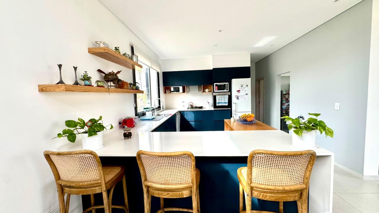 Venta Casa en una planta Lote de 600 m2 en esquina Lagos de Canning