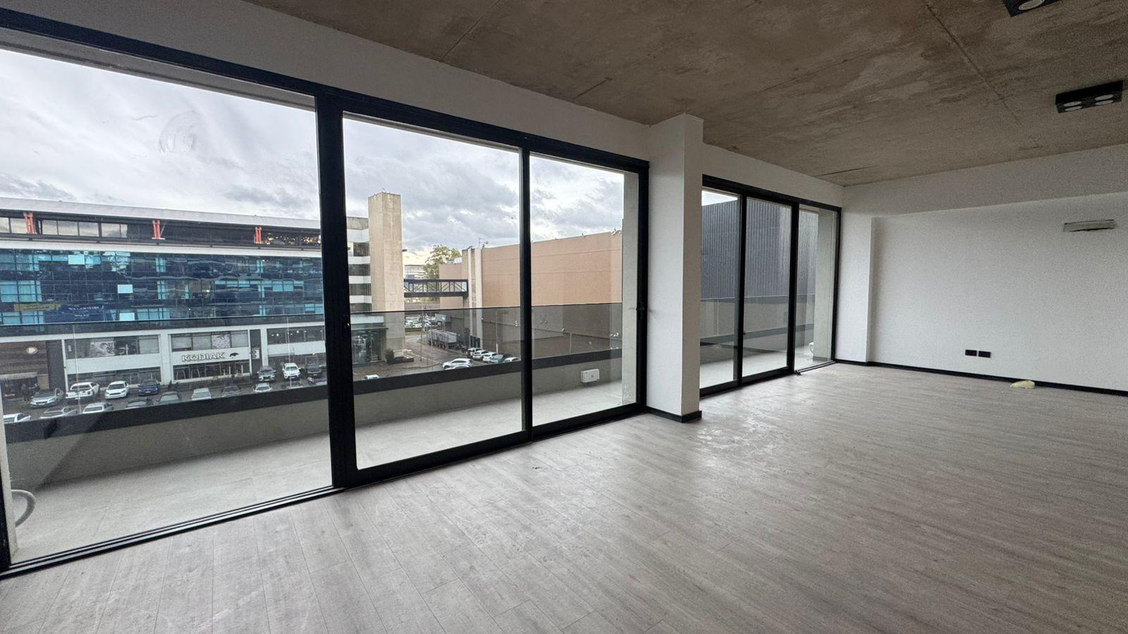 WhatsApp Image 2026-08-28 at 14.43.10 (1) Edificio Toscas Office II Venta de Oficina de 68 m2