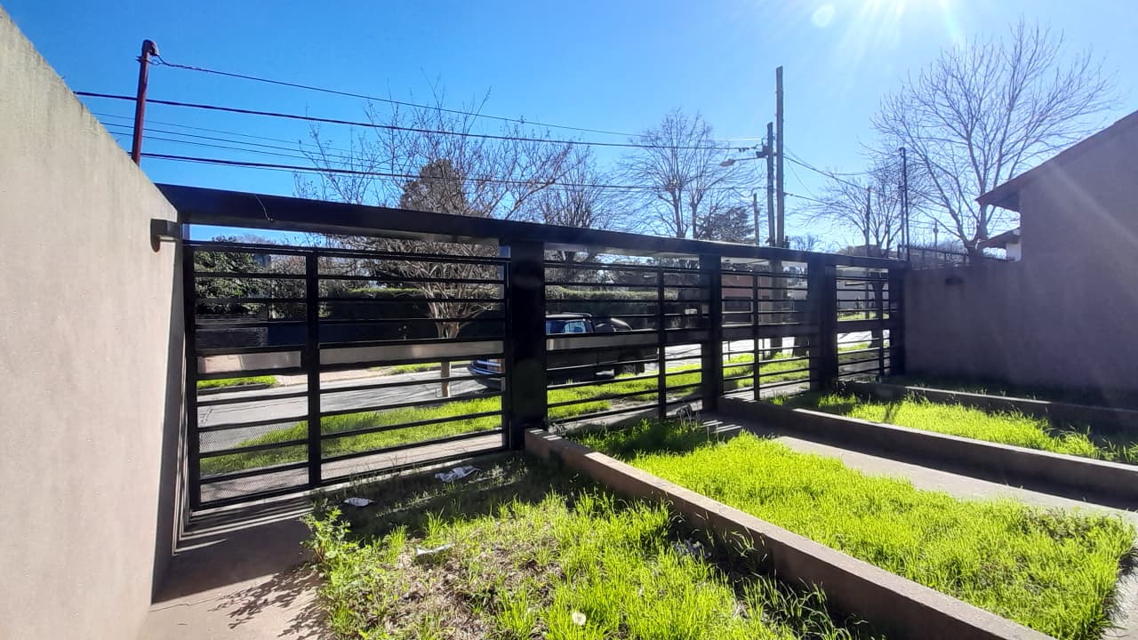 Duplex en venta en Monte Grande Con Escritura y Planos