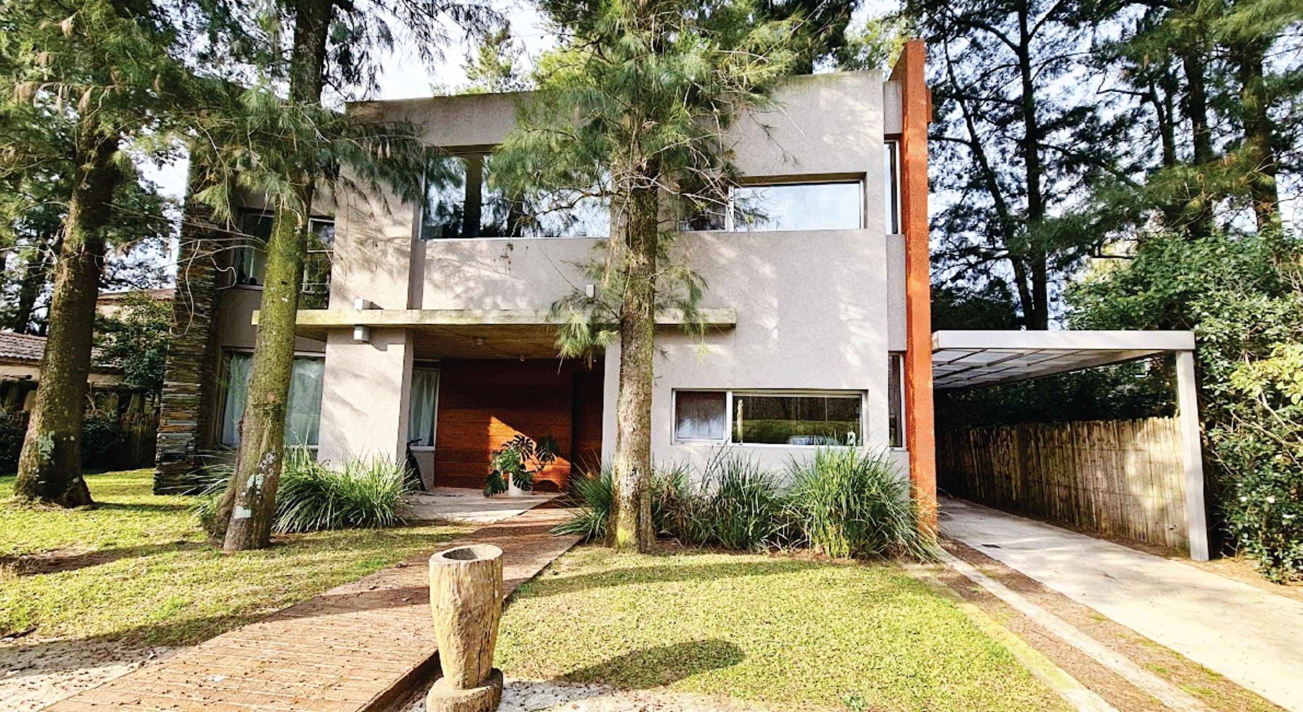 Casa en alquiler temporal en Ezeiza La Deseada amoblada