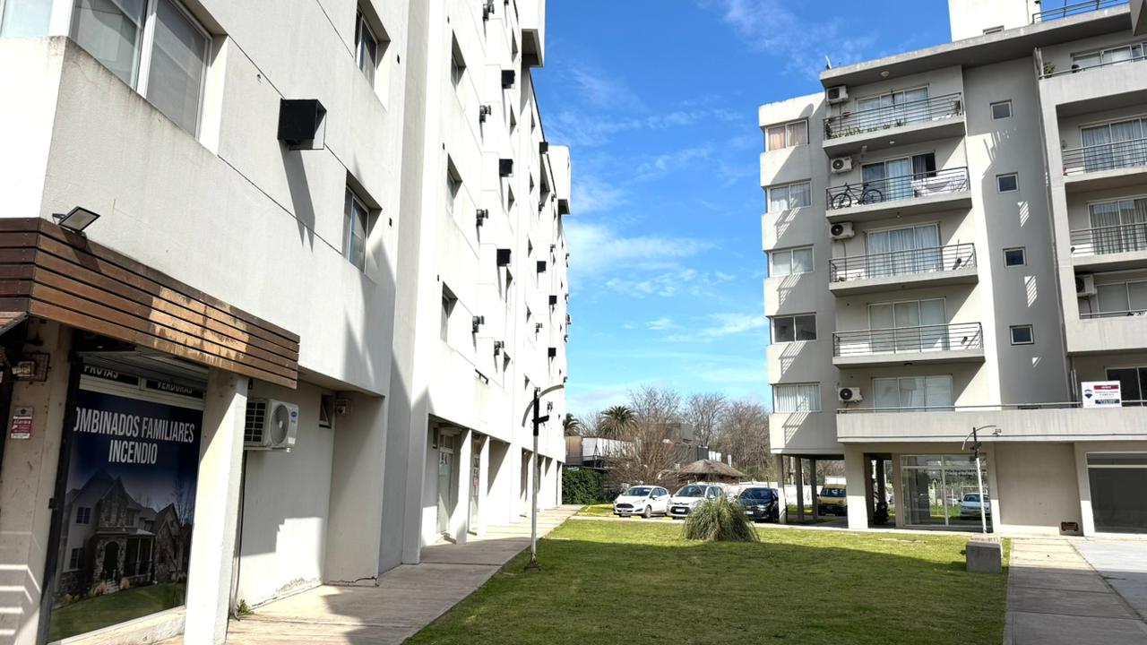 Alquiler de Departamento de 2 ambientes con cochera en Procrear