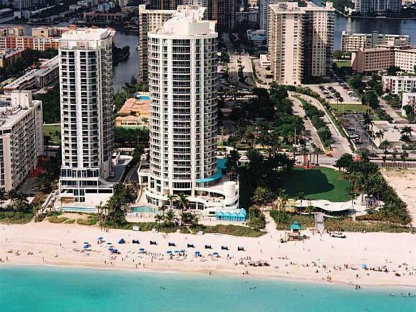 Venta de Departamentos en Miami Florida Edificio del Hotel Double Tree Ocean Point de Hilton
