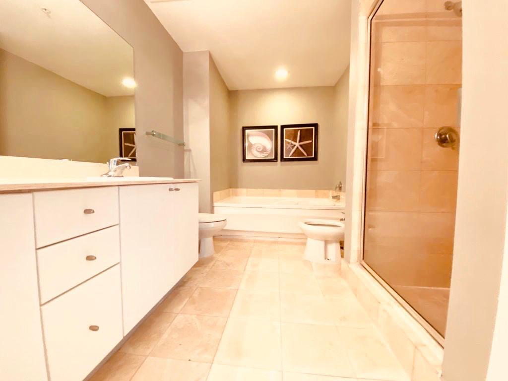Venta de Departamentos en Miami Florida Edificio del Hotel Double Tree Ocean Point de Hilton