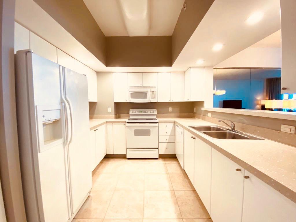 Venta de Departamentos en Miami Florida Edificio del Hotel Double Tree Ocean Point de Hilton