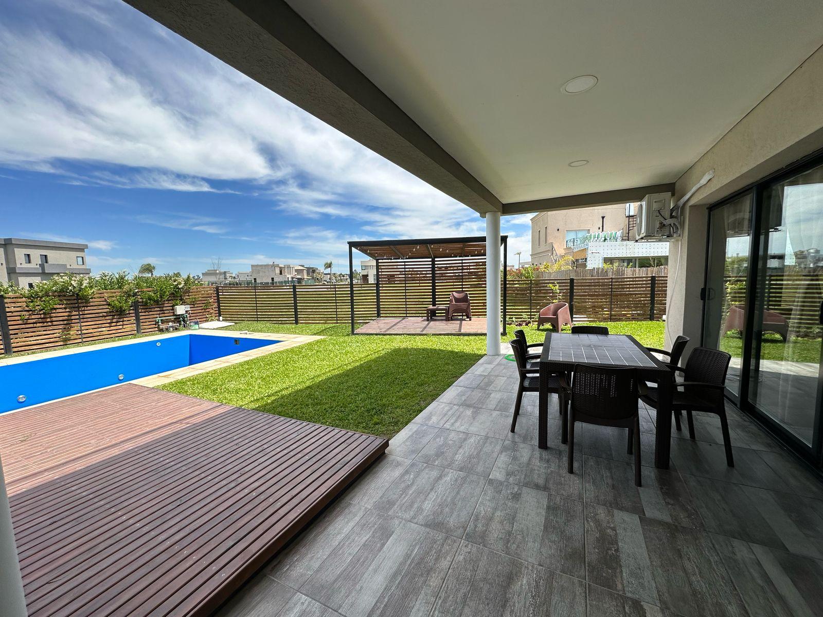 WhatsApp Image 2026-09-14 at 12.23.17 (1) Casa amoblada en Alquiler en Lagos de Canning