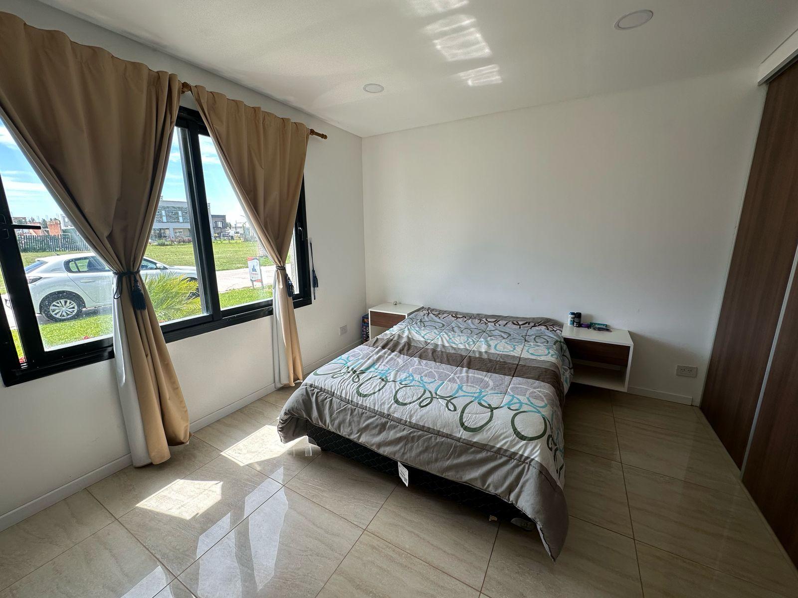 WhatsApp Image 2026-09-14 at 12.23.17 Casa amoblada en Alquiler en Lagos de Canning