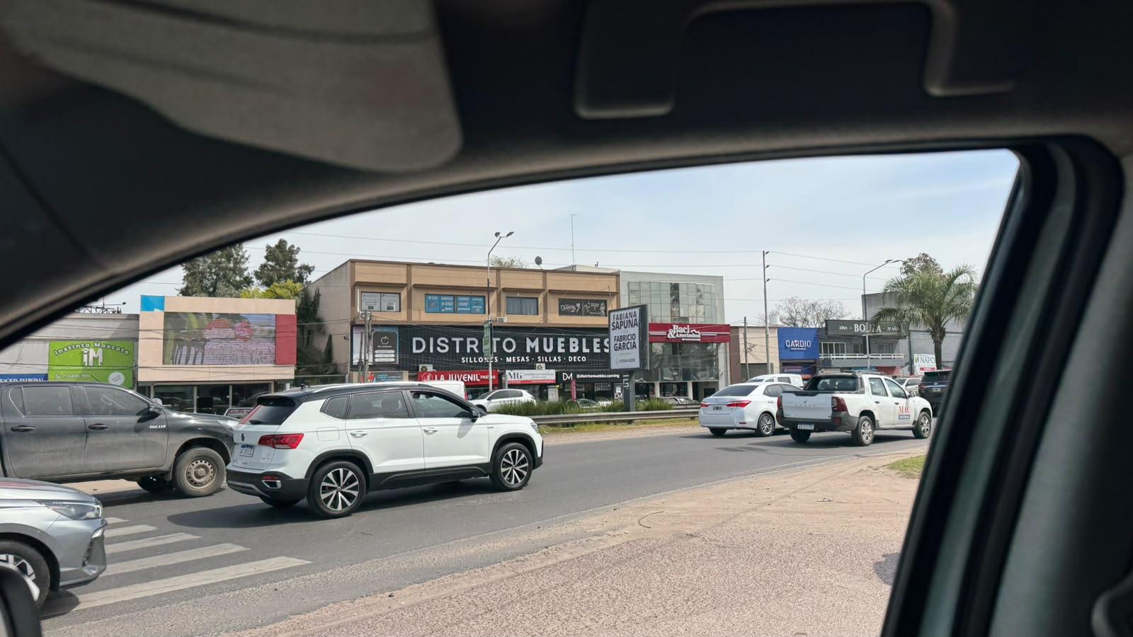 Local comercial en Alquiler en Av. Castex Canning