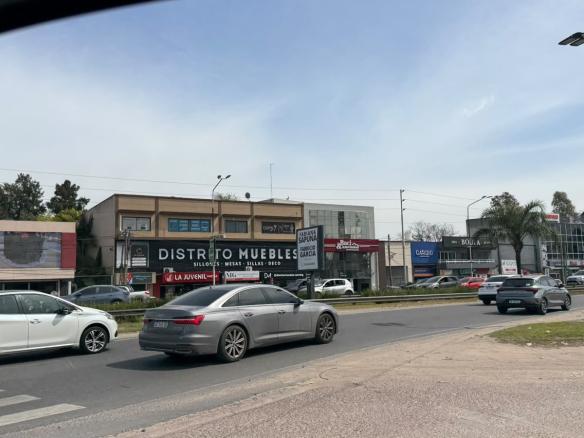 Local comercial en Alquiler en Av. Castex Canning