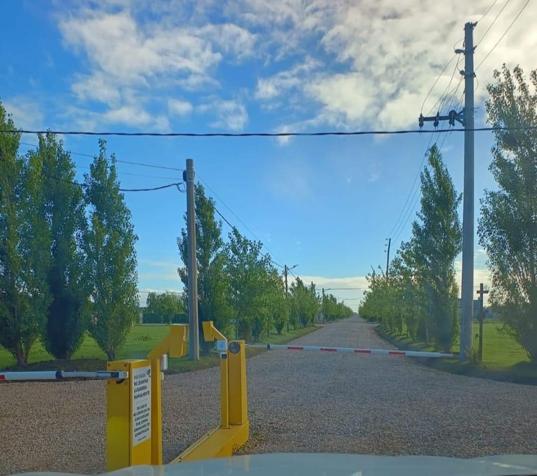 Casa de 3 ambientes en venta apto crédito hipotecario en Spegazzini Ezeiza