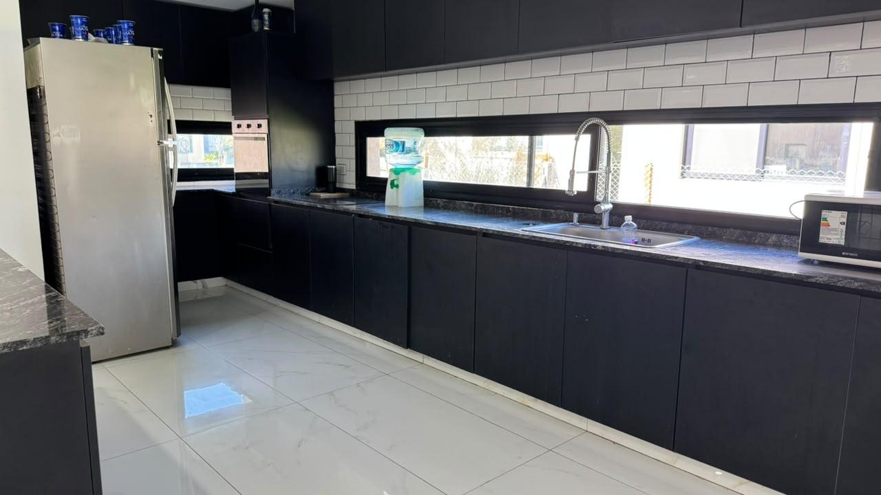 Casa con 4 dormitorios a la venta en Lagos de San Eliseo Guernica Acceso por Ruta 58