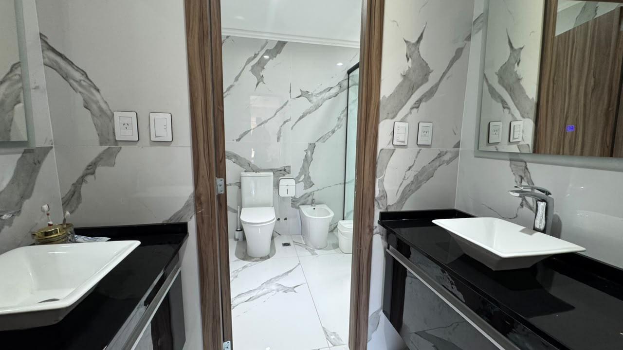 Casa con 3 dormitorios quincho y piscina a la venta en Lagos de San Eliseo Guernica Acceso por Ruta 58