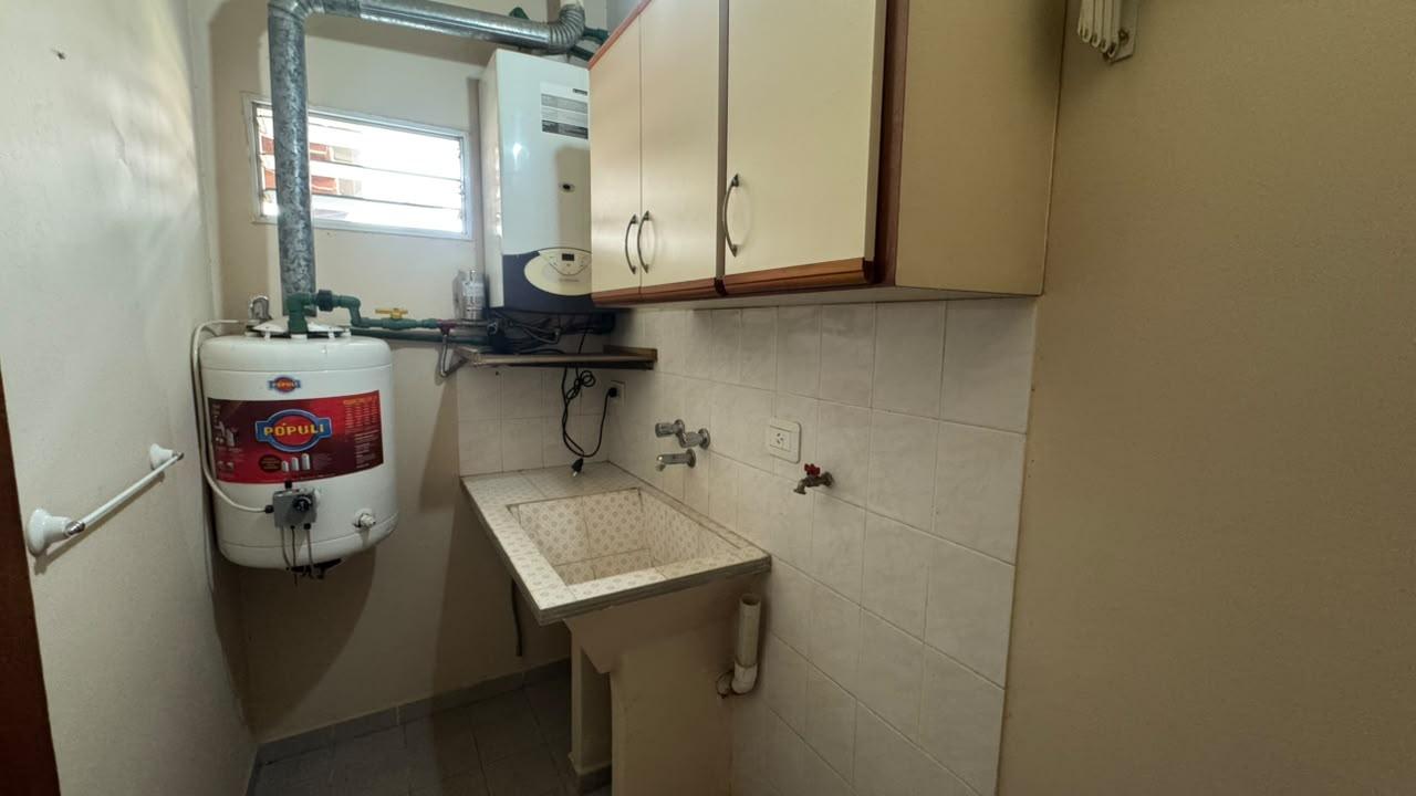 WhatsApp Image 2026-09-19 at 15.09.44 (1) Casa en venta sobre terreno de 434 m2 en El Jaguel a 10 metros de Av. Castex Canning