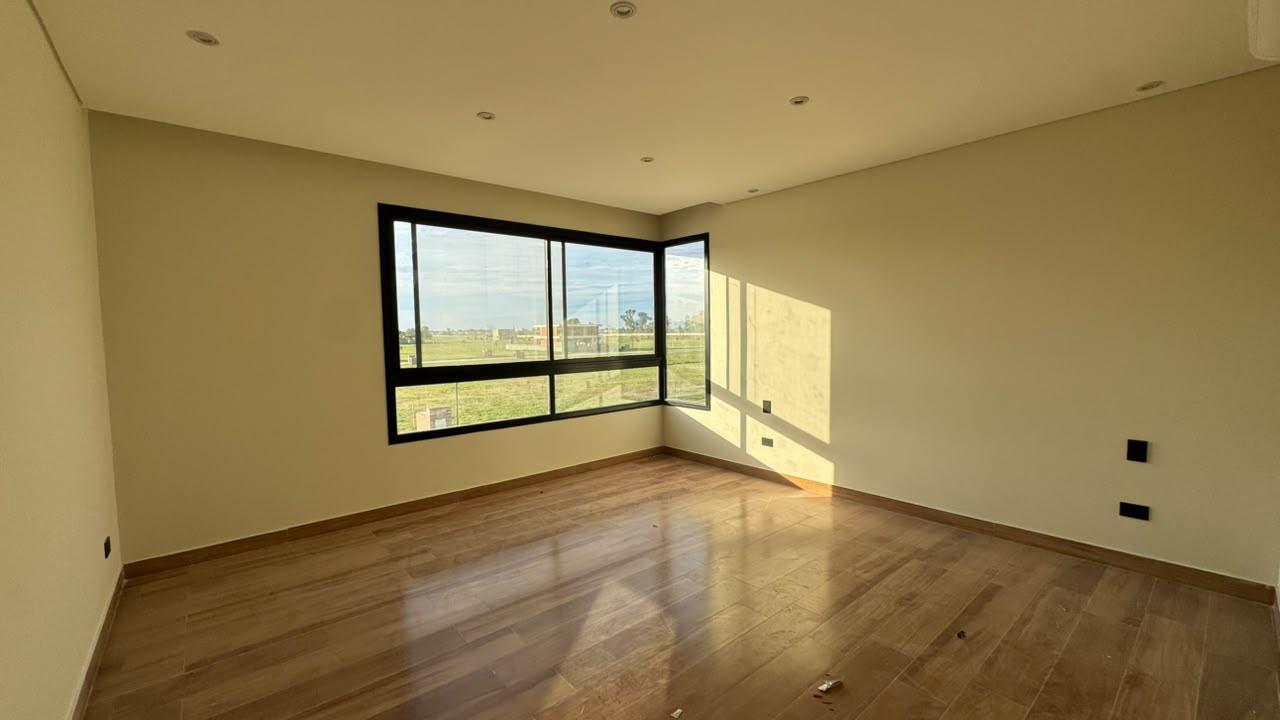 Casa en venta a estrenar en Saint Thomas Chico Canning