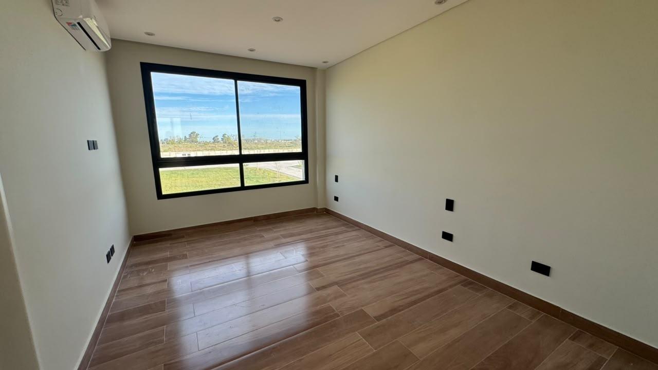 Casa en venta a estrenar en Saint Thomas Chico Canning