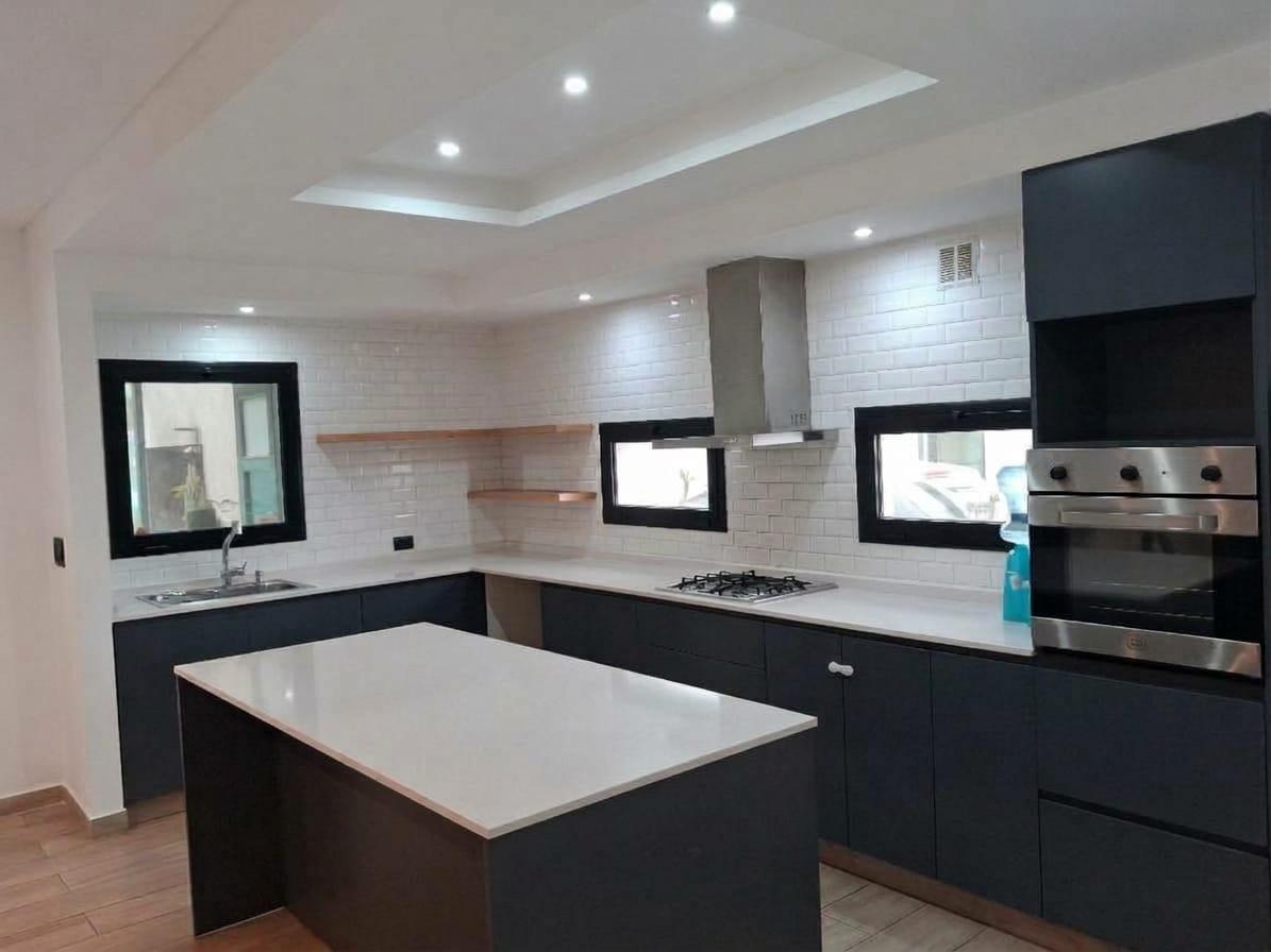 Casa en venta 4 ambientes en barrio cerrado santa Inés (perimetral a Juana de arco), Canning