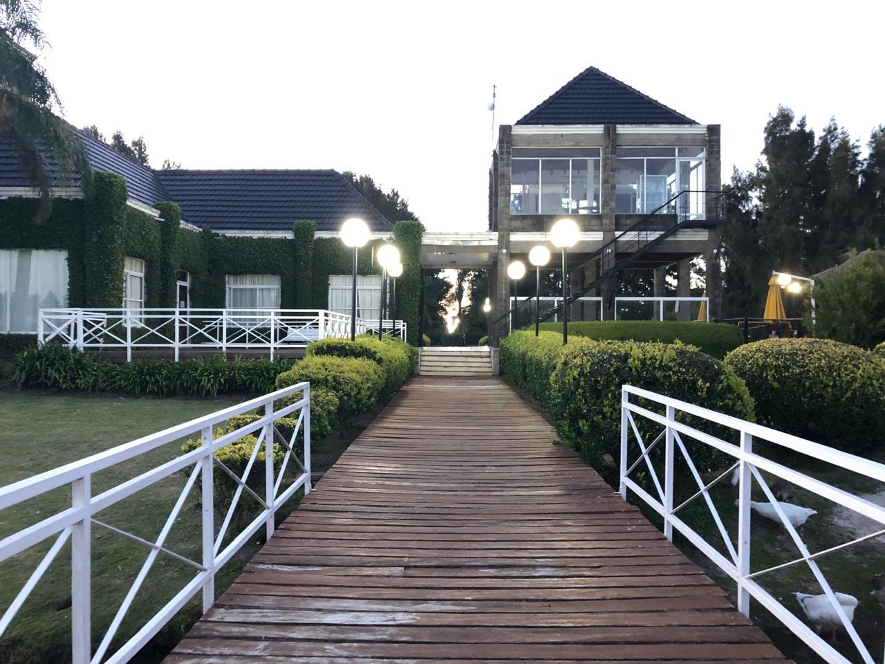 WhatsApp Image 2026-10-14 at 17.40.18 Casa en venta en Club de Campo El Lauquen Canning